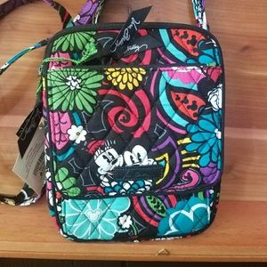 Nwt Vera Bradley Mickey Mouse crossbody